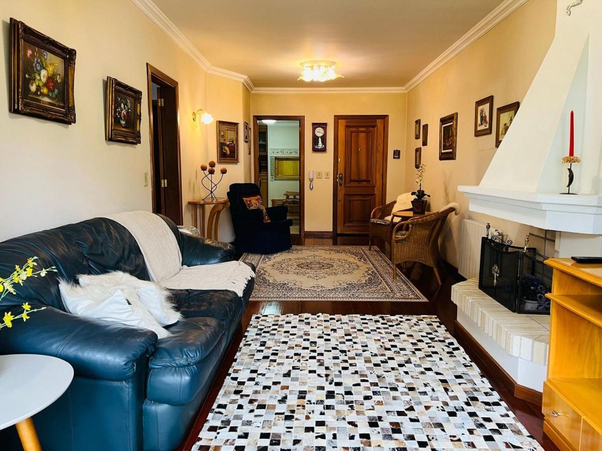 Mrg- Colonial 2D - 200 Mts Da Rua Torta Apartment Gramado Exterior photo